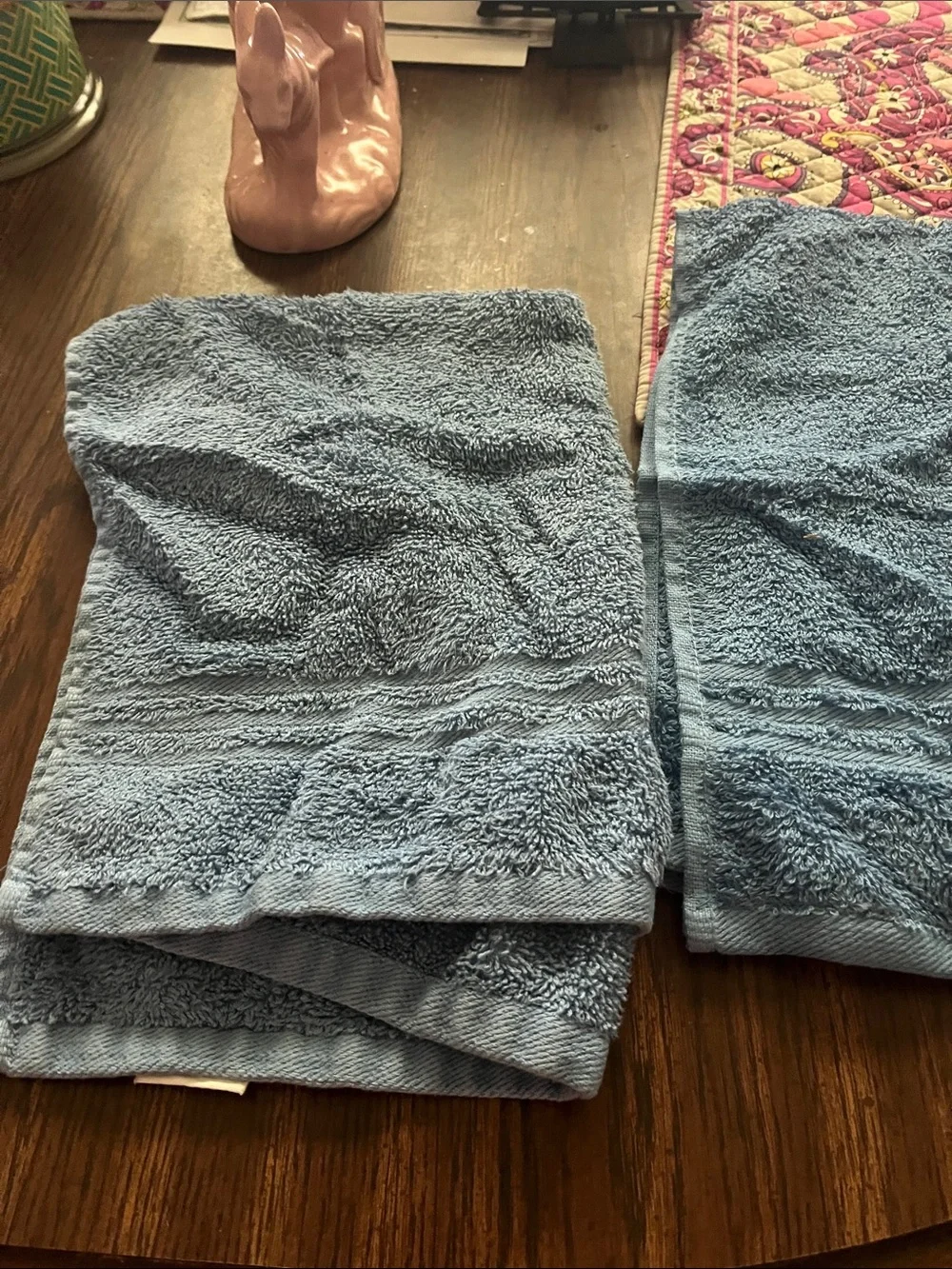 Soft Blue Bath Towel Set - Classic Plush Towels look new one gently used